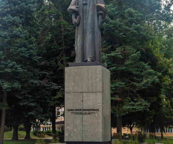 Lublin Maria Skłodowska statue